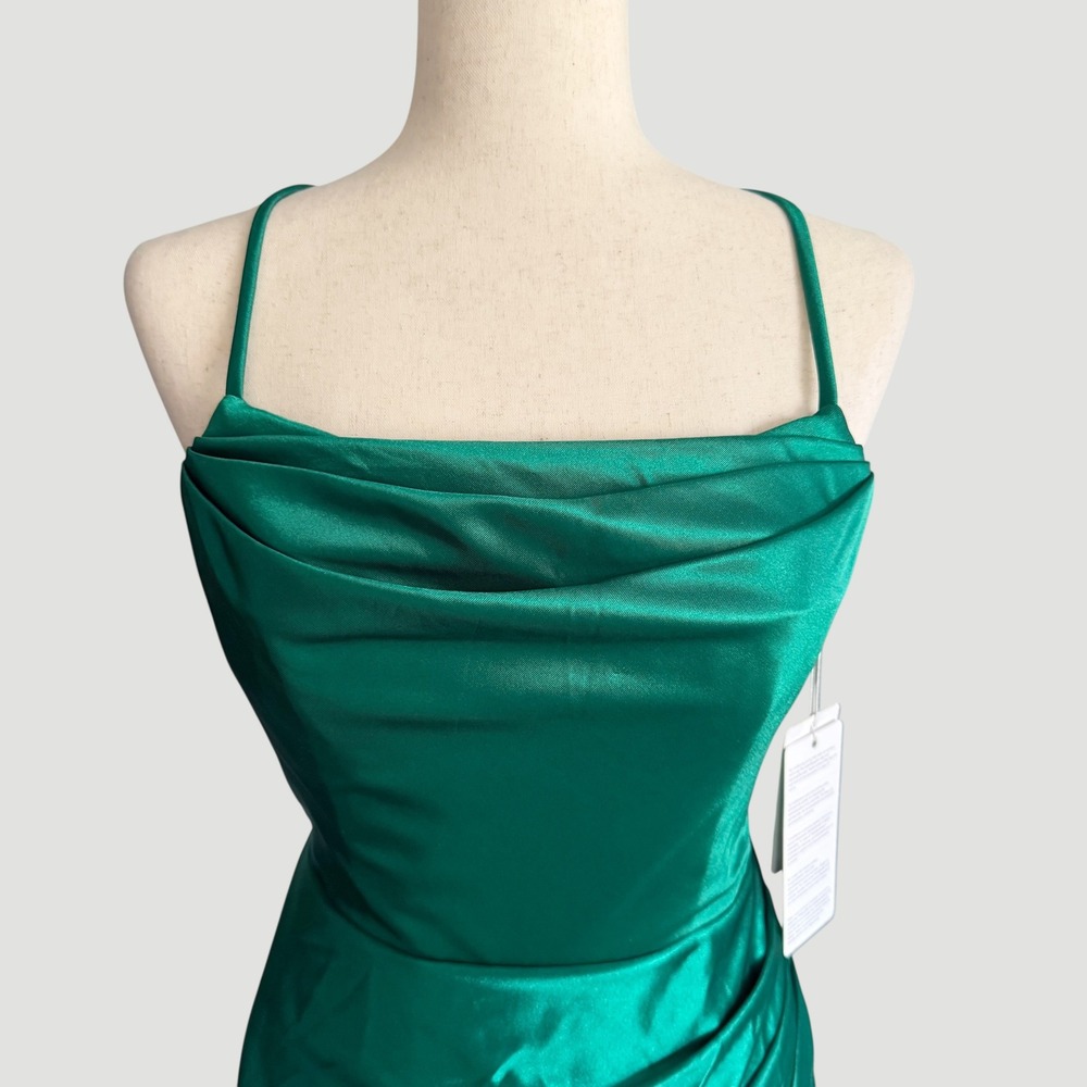 Stacees Emerald Green Satin Lace Up Back Mini Dress Sz 8 NWT Coquette‎ HOCO - Picture 10 of 13